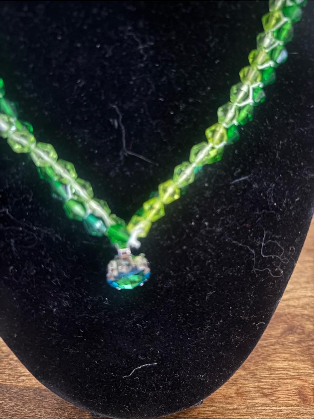 Vibrant Green Crystal Beaded Necklace with Sparkling Pendant